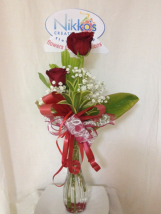 2 Roses in a Vase – Nikko's Creations
